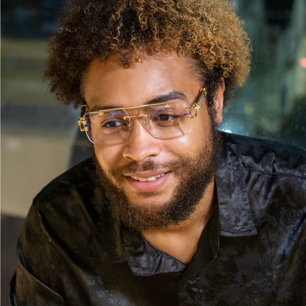 Glasses: Mac Daddy’s | Size: Normal | Color: Clear